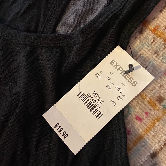 Express tank tops - Picture 2 of 2